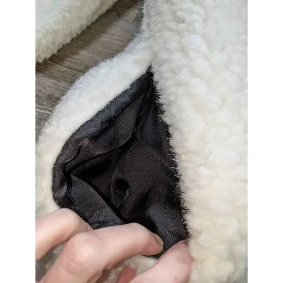 NWOT 100% Natural Sheep WOOL MEDIUM WEIGHT HK brand teddy bear coat. - Picture 15 of 16